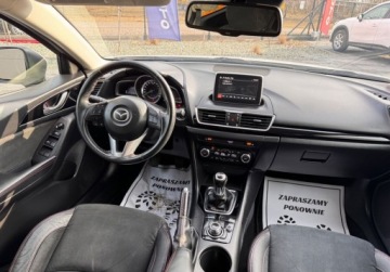 Mazda 3 III Hatchback Facelifting 1.5 SKYACTIV-D 105KM 2017 Mazda 3 bezwypadekorg lakierbiala perlaSPORT LINE 1.5 Diesel 105KM, zdjęcie 18