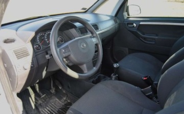 Opel Meriva I 1.4 TWINPORT ecoFLEX 90KM 2008 Opel Meriva GWARANCJA, 2008r, 1.4 Benzyna 90KM, Klima, ISOFIX, Ladnie utrz, zdjęcie 4