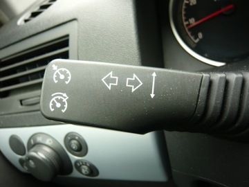 Opel Astra H Hatchback 5d 1.6 Twinport ECOTEC 105KM 2005 Opel Astra 1.6 105 KM , AUTOMAT , Twinport - WARTO, zdjęcie 15