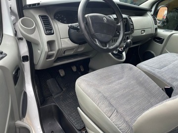 Renault Trafic II Kabina 2.0 dCi 90KM 2009 Renault Trafic Lift 2.0 Dci Long 6 Osobowy 2009 r Po Opłatach 175.000 km, zdjęcie 9