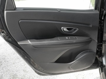 Renault Grand Scenic III 1.6 dCi 130KM 2017 Renault Scenic 1.6 dCi 130KM 7.os Cz.park 2 stref, zdjęcie 24