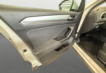 Volkswagen T-Roc I SUV Facelifting 1.5 TSI ACT 150KM 2023 Volkswagen T-Roc I wlasciciel - Salon Polska - Niski przebieg - Virtual -, zdjęcie 15