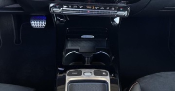 Mercedes Klasa A W177/V177 Hatchback Plug-In Facelifting 1.3 250e 218KM 2023 Mercedes-Benz Klasa A SalonPL A250e AMG LINE LED Hybryda Plug-In FV VAT23, zdjęcie 18