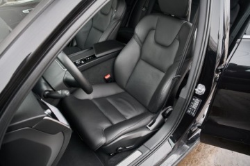 Volvo V60 II  Kombi 2.0 D3 150KM 2020 PIĘKNE V60 MOMENTUM PRO __ KUBEŁKOWE FOTELE, zdjęcie 24