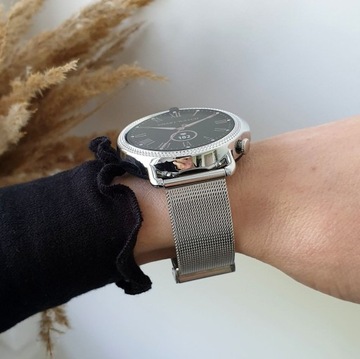 Srebrny smartwatch damski Rubicon RNBE74SIBX05AX