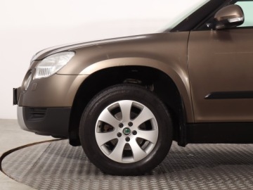 Skoda Yeti Minivan 1.4 TSI 122KM 2012 Skoda Yeti 1.4 TSI, Xenon, Bi-Xenon, Klima, zdjęcie 14