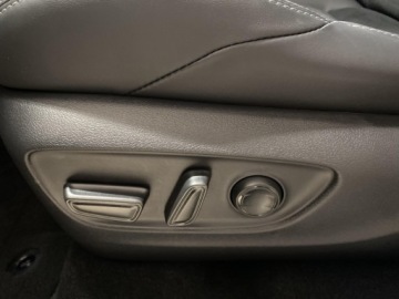 Toyota RAV4 V SUV Plug-In Facelifting 2.5 Hybrid Dynamic Force 306KM 2024 Toyota RAV4 2.5 Plug-In Hybrid GR Sport 4x4 V (201, zdjęcie 19