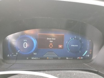 Ford Kuga III 2022 Ford Kuga sel, 2022r., 4x4, 2.0L 2.0 Benzyna 250KM, zdjęcie 10