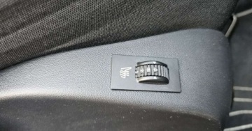 Peugeot 2008 I SUV 1.6 e-HDi 115KM 2014 Peugeot 2008 1.6 diesel Nawigacja, skora , wzmocnione napedy 1.6 Diesel, zdjęcie 5