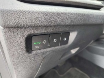 Skoda Octavia IV Liftback 2.0 TDI 150KM 2022 Skoda Octavia serwis ASO 2.0TDI 150KM bezwypadkowy pakiety virtual asysten, zdjęcie 17