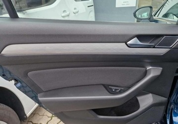 Volkswagen Passat B8 Variant Facelifting 1.5 TSI EVO 150KM 2020 Volkswagen Passat 1,5 TSI 150 KM Automat DSG Salon PL ASO Business FV, zdjęcie 28