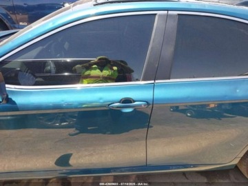 Toyota Camry IX 2025 Toyota Camry XLE 2025 2.5l 2.5 Hybryda 184KM, zdjęcie 2