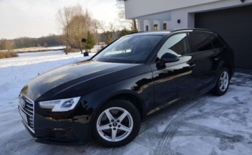 Audi A4 B9 2019 Audi A4 Avant 8W 2.0 TDI S-Tronic Kamera ACC Navi Radar Presense El.Klapa, zdjęcie 1