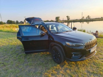 Jeep Cherokee V 2023 Jeep Cherokee 2.4 benzyna+gaz (BRC) 177KM 2023r, zdjęcie 4