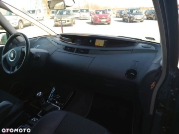 Renault Espace IV Van Facelifting 2.0 dCi 150KM 2014 Renault Espace Renault Espace 2.0 dCi 150 FAP Celsium 2.0 Diesel 150KM, zdjęcie 9