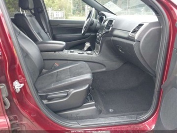 Jeep Grand Cherokee IV 2022 Jeep Grand Cherokee Laredo X 2022 3.6l 3.6 Benzyna 293KM, zdjęcie 9