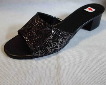 КОЖАНЫЕ ТАПОЧКИ, ЧЕРНЫЙ КАБЛУК, ШИРИНА 4 СМ, 38