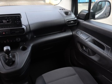 Toyota 2021 Toyota ProAce City Verso 1.5 D-4D, Salon Polska, zdjęcie 7