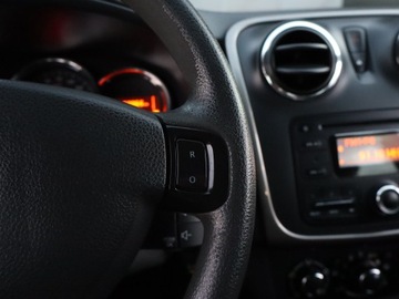 Dacia Logan II MCV 1.5 dCi FAP 75KM 2015 Dacia Logan 1.5 dCi, Klima, Tempomat, Parktronic, zdjęcie 15