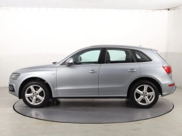Audi Q5 I SUV 2.0 TFSI 211KM 2011 Audi Q5 2.0 TFSI, Salon Polska, Serwis ASO, 4X4, zdjęcie 2