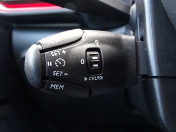 Citroen C3 III Hatchback 1.2 PureTech 110KM 2019 Citroen C3 1.2 Benzyna 110KM, zdjęcie 17