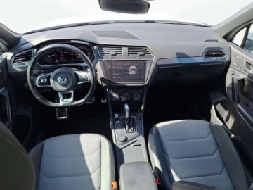 Volkswagen Tiguan II SUV 2.0 TSI 230KM 2018 Volkswagen Tiguan Highline Naped 4x4 automat 2.0 Benzyna 230KM, zdjęcie 9