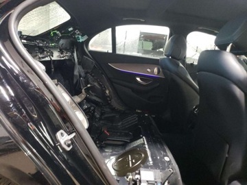 Mercedes Klasa E W213 2021 Mercedes-Benz Klasa E 350 4Matic 2021 2.0l 2.0 Benzyna 255KM, zdjęcie 10