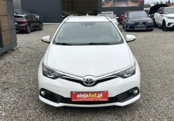 Toyota Auris II Touring Sports Facelifting 1.6 D-4D 112KM 2017 Toyota Auris 1.6 D 112 KM 135.000 km 2017r Warszawa 1.6 Diesel, zdjęcie 9
