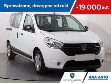 Dacia Dokker Mikrovan Facelifting 1.5 Blue dCi 95KM 2019 Dacia Dokker 1.5 Blue dCi, Salon Polska