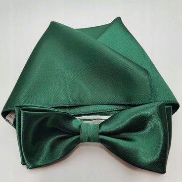 ТЕМНО-ЗЕЛЕНЫЙ ГЛЯНЦЕВЫЙ ГАЛСТУК ДЛЯ БУТЫЛКИ С КВАДРАТНЫМ КАРМАНОМ