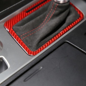 KRYT MĚKKÝ INDIKÁTOR Z VLÁKNA  UHLÍKOVÉHO DO CORVETTE C7 2014