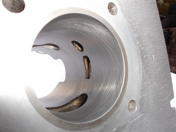 MZ ETZ 250 ЦИЛИНДР, ОБЪЕМ ПОРШНЯ 300 301 DDR