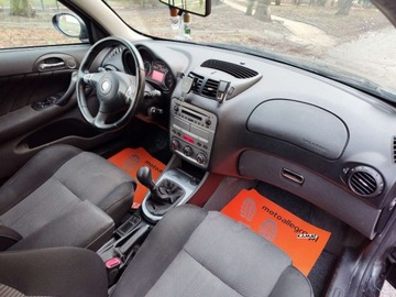 Alfa Romeo 147 Hatchback 1.6 i 16V T.Spark 120KM 2006 Alfa Romeo 147 Alfa Romeo 147 1,6 benzyna Zamiana 1.6 Benzyna 120KM, zdjęcie 6