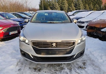 Peugeot 508 II 2018 Peugeot 508 2018r, 1.6 Benzyna. Lekko uszkodzony tyl. Jezdzi. 1.6 Benzyna, zdjęcie 18