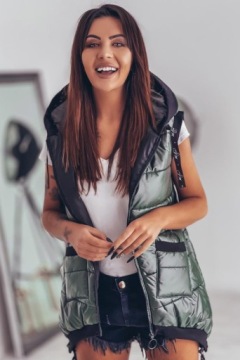 Безрукавка стеганая с капюшоном, S 36