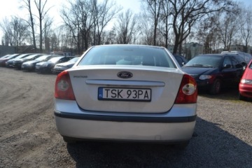 Ford Focus II Sedan 1.6 Duratorq TDCi DPF 109KM 2005 Ford Focus BEMOWO 1.6 Diesel, 2005 rok produkcji KOMIS TYSIAK, zdjęcie 5