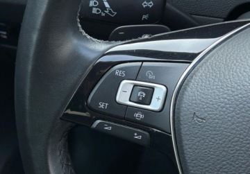 Volkswagen Arteon Fastback 2.0 TDI 150KM 2020 Volkswagen Arteon Essence Pakiety, ACC, Kamera, Podgrzewane 4 fotele i ki, zdjęcie 19