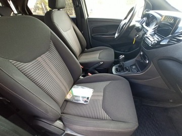 Ford Ka Plus Hatchback 5d 1.2 TI-VCT 85KM 2018 Ford Ka+ Active +gaz, 75 tys km, zdjęcie 9