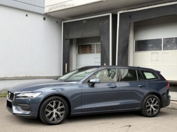 Volvo V60 II  Kombi Facelifting 2.0 B4 B 197KM 2026 B4 Core 2.0 (197 KM)| Podgrzewana szyba przednia, zdjęcie 1