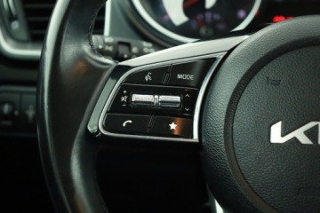 Kia Ceed III Kombi Facelifting 1.5 T-GDI 160KM 2022 Kia Ceed 1.5 T-GDI MHEV, Salon Polska, zdjęcie 13