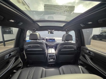 BMW X7 SUV Facelifting 3.0 40i 381KM 2025 BMW X7 BMW X7 40i 2025, Wyposażenie TOP, Bezwypade, zdjęcie 27
