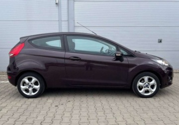 Ford Fiesta VII Hatchback 5d 1.25 Duratec 82KM 2010 Ford Fiesta 1.25 82KM MT5 Trend Salon PL 1.2 Benzyna 82KM, zdjęcie 3