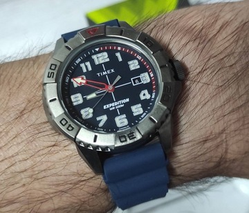 ЧАСЫ TIMEX EXPEDITION С ПОДСВЕТКОЙ TW2V40800