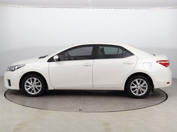 Toyota Corolla X Sedan Facelifting 1.6 Valvematic 132KM 2014 Toyota Corolla 1.6 Valvematic, Salon Polska, GAZ, zdjęcie 2