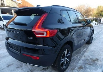 Volvo XC40 Crossover 2.0 T4 190KM 2020 Volvo XC 40 Volvo XC40 XC40 T4 AWD R-Design Navi Kamera RfK Leder F. VAT23, zdjęcie 17