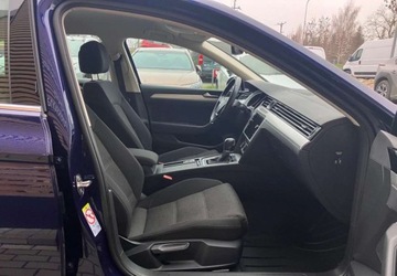 Volkswagen Passat B8 Limousine 2.0 TDI BlueMotion Technology 150KM 2018 Volkswagen Passat Volkswagen Passat 2.0 TDI BMT Comfortline DSG7 2.0 Diesel, zdjęcie 16