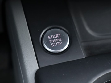 Audi A4 B9 Avant 2.0 TDI 150KM 2016 Audi A4 2.0 TDI, Automat, Navi, Xenon, Bi-Xenon, zdjęcie 16