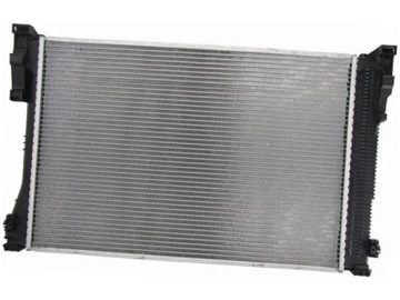 CHLADIČ MERCEDES TŘÍDA C W204 1.6-6.2 S204 C204 1.6-3.5