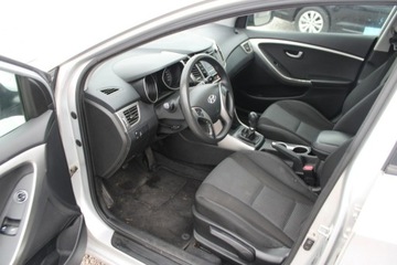 Hyundai i30 II Wagon 1.6 CRDi 110KM 2014 Hyundai i30 Salon Polska Classic, zdjęcie 12