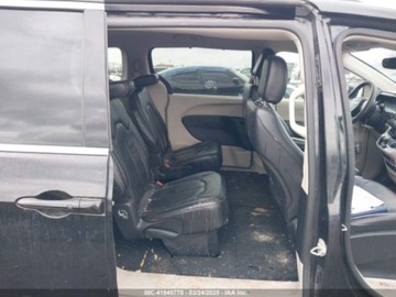 Chrysler Pacifica II 2022 Chrysler Pacifica Touring L FWD 3.6 Benzyna 287KM, zdjęcie 9